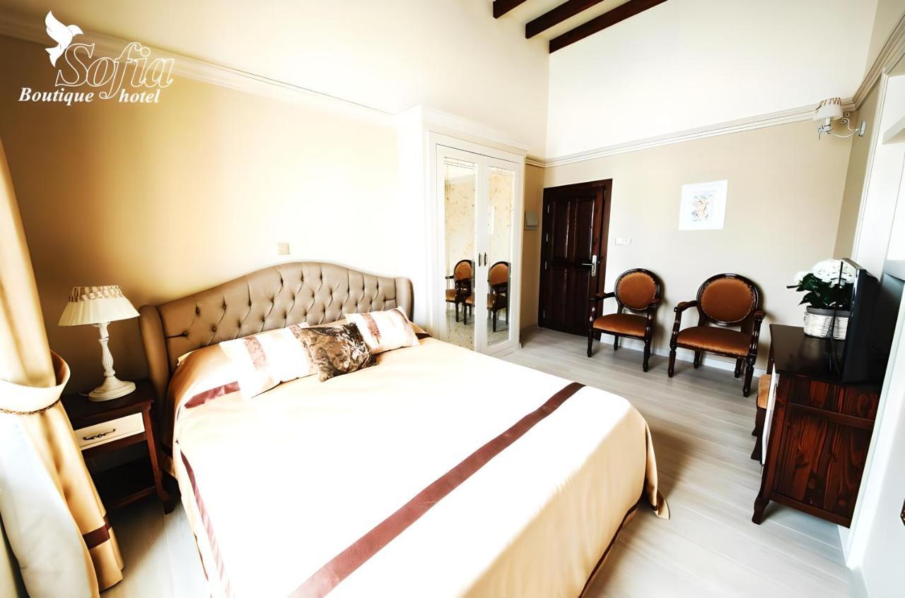 Sofia Boutique Hotel キレニア エクステリア 写真