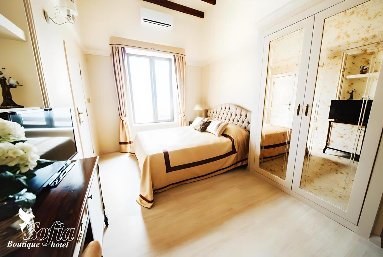 Sofia Boutique Hotel キレニア エクステリア 写真
