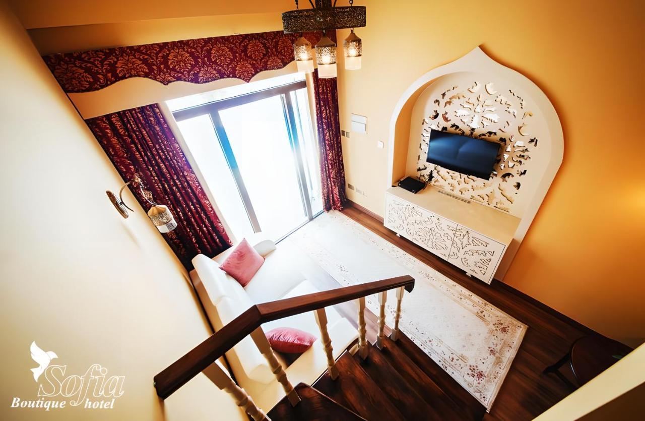 Sofia Boutique Hotel キレニア エクステリア 写真