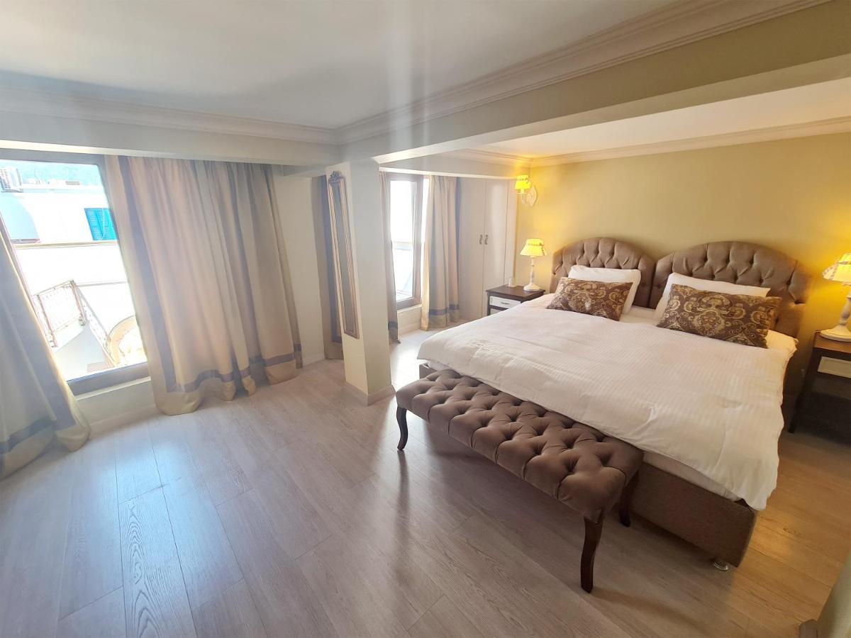 Sofia Boutique Hotel キレニア エクステリア 写真