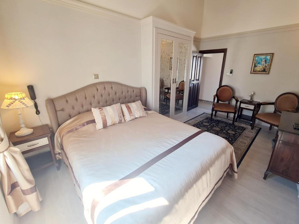 Sofia Boutique Hotel キレニア エクステリア 写真