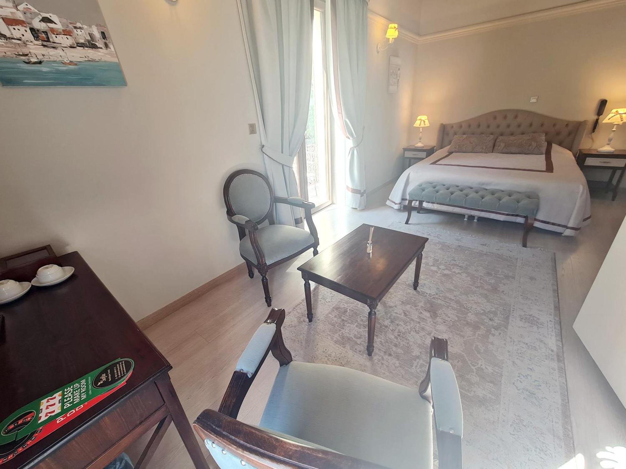 Sofia Boutique Hotel キレニア エクステリア 写真